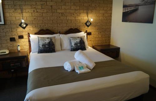 Shepparton South Hotel | Belltower Motor Inn