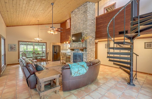 Morgans Point Resort House | Belton Lake Getaway ~ 2 Mi to Marina!