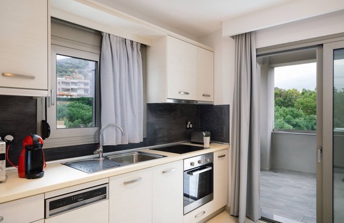 Agios Vasileios House | Belvedere Apartments and Spa
