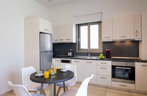Agios Vasileios House | Belvedere Apartments and Spa