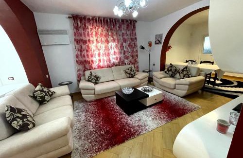 Mbrostar-Urë Apartment | Belvedere Apartment