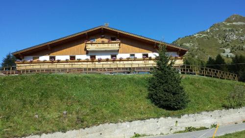 Monno Hotel | Belvedere Mountain Experience
