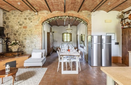 Gallina Villa | Belvilla by OYO Villa Acqua