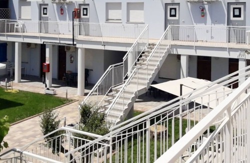 San Tommaso Tre Archi Apartment | Belvilla by OYO Apartment in Marche