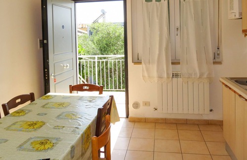 San Tommaso Tre Archi Apartment | Belvilla by OYO Apartment in Marche