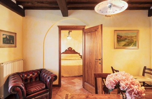 Camucia House | Belvilla by Oyo Gli Olivi