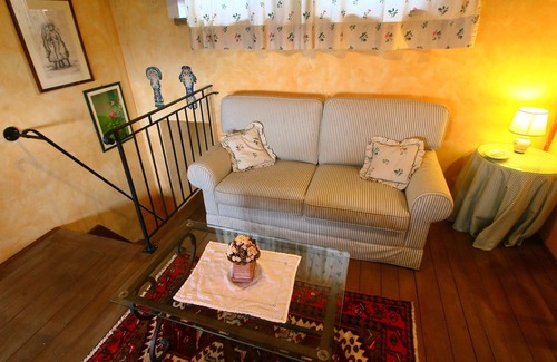 Collazzone Villa | Belvilla by OYO Villa Roseto 12