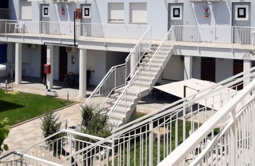 San Tommaso Tre Archi Apartment | Belvilla by OYO Apartment in San Tommaso Tre Archi