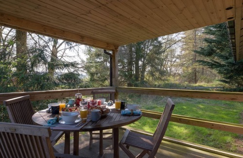 Banchory Cottage | Ben Macdui - sleeps 6 guests in 3 bedrooms