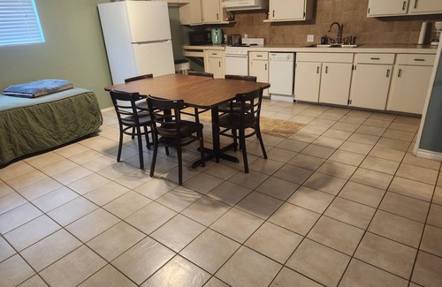 Port Mansfield Condo | Ben's Den nFully Furnished CondonCentrally located nPets Welcome!n