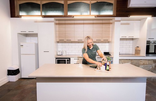 Bendigo House | Bendigo Signature Accommodation on Vine, Bendigo Signature Accommodation on Vine