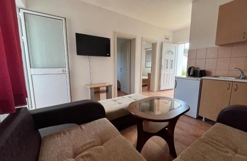 Bregvija Resort | Beni Bungalows