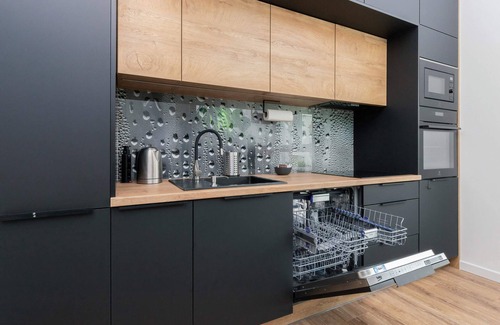 Gdynia Apartment | Benisławskiego 8 Gdynia | Family Apartment with Balcony & Parking | Quiet Locati