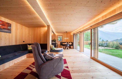 San Leonardo in Passiria Ski Chalet | Bergchalet Heidi und Peter