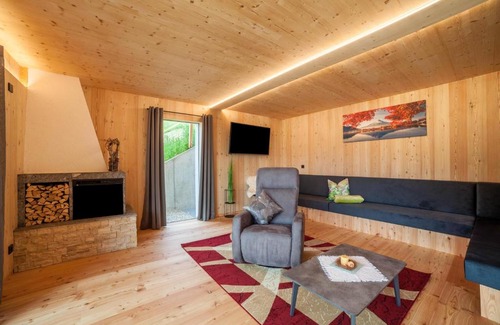 San Leonardo in Passiria Ski Chalet | Bergchalet Heidi und Peter
