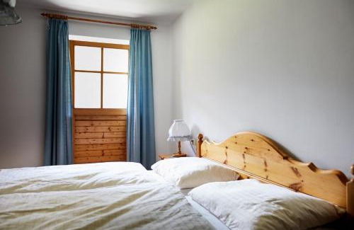 Casola Hotel | Berggasthof Trattes