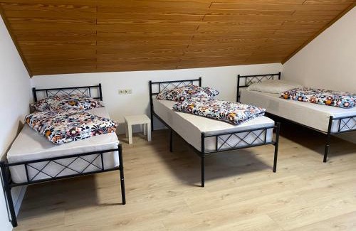 Berghulen Apartment | Berghülen Zimmer