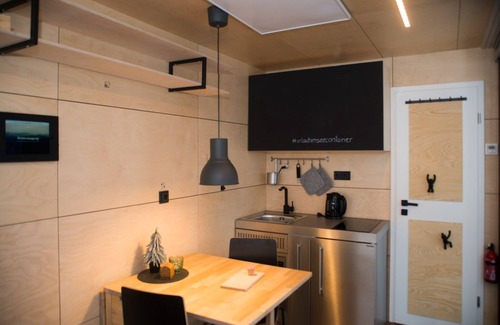 Schoeneck House | BERGHEIM container lofts, holidays directly in the ski & bike world, house "Flat"