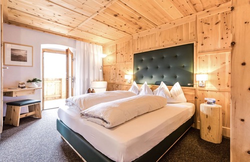 Aldino Hotel | Berghotel Jochgrimm - Your hoome in the Dolomites