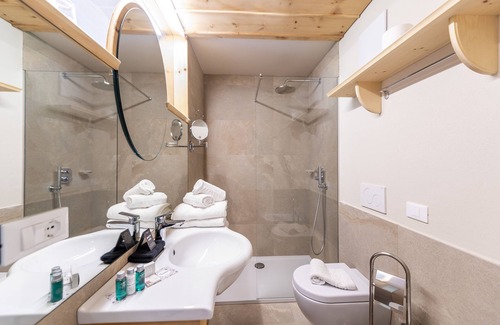 Aldino Hotel | Berghotel Jochgrimm - Your hoome in the Dolomites
