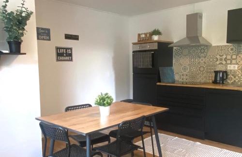 Grafenbach Apartment | Bergluft TOP 3 Modern Apartment with 2 bedrooms in Grafenbach - Wi-Fi, Parking & 24 hour Self Check-in