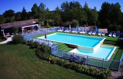 Rives House | Bergougne Campsite* - Coco sweet 3 rooms 4 people