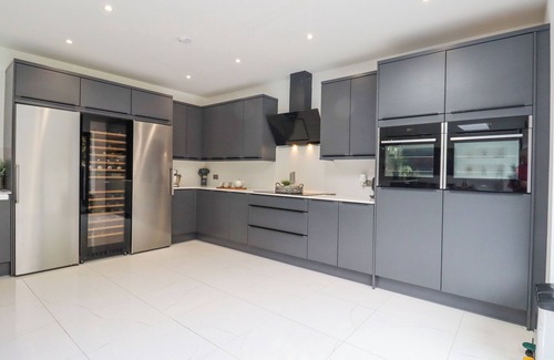 Challock Cottage | BERISAL, pet friendly, luxury holiday cottage in Challock