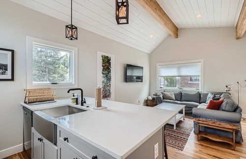 Berkeley Apartment | Berkeley Hidden Gem 1BR, Full Kitchen w Patio