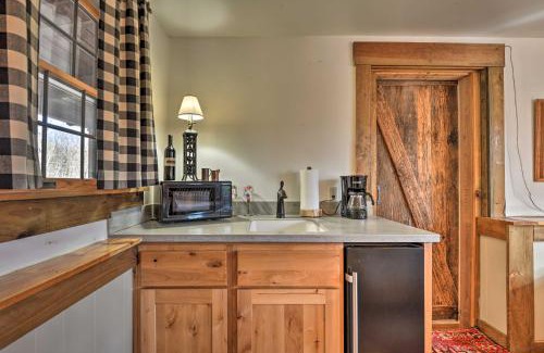 Berkeley Springs Apartment | Berkeley Springs Haven with Sleepy Creek Access!