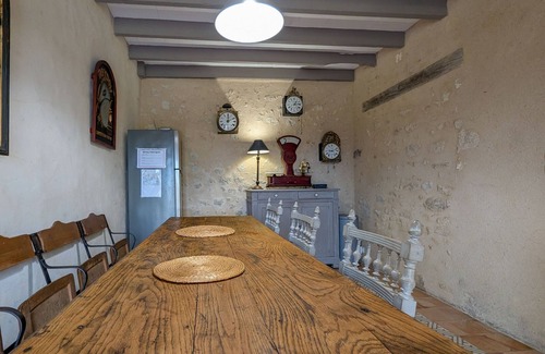 Mezieres-en-Brenne Cottage | Berry cottage in the heart of the Natural Park with garden and parking, 3 rooms, fireplace