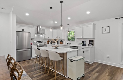 Clarksville House | Bertin's Place Summar