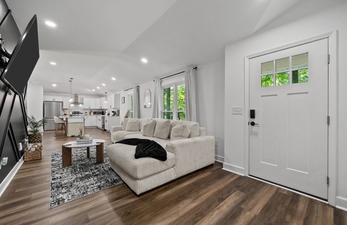 Clarksville House | Bertin's Place Summar