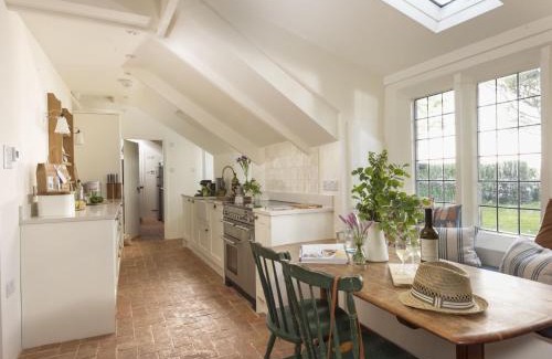Trebarwith House | Besloe