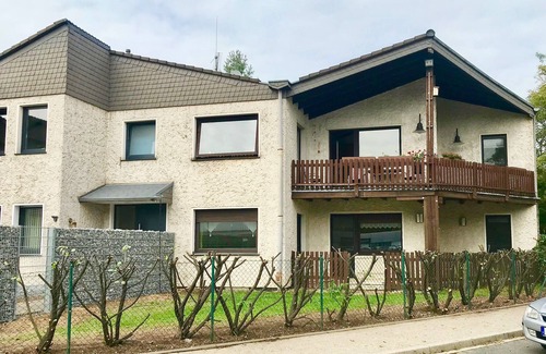 Hochdahl Apartment | Besotel