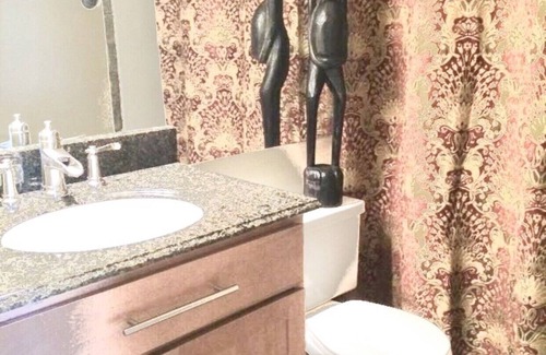 Camelback East Condo | Best Central Location! NEW 2 bed/2 bth REMODELED condo , HIP, SAFE,WALKABLE!
