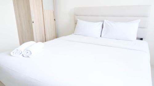Surabaya Apartment | Best Choice and Cozy Stay Studio at Puncak Kertajaya Apartment By Travelio