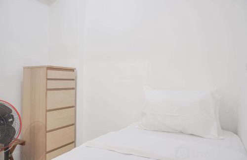 Rawasari Apartment | Best Deal and Comfy 2BR at Green Pramuka City Apartment By Travelio