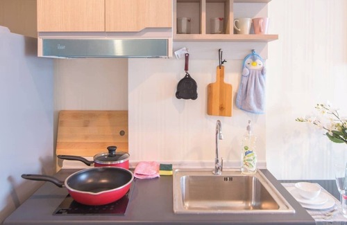 Khlong Toei Condo | Best for 2ppl! WIFI & POOL &GYM closed to BTS - Khet Khlong Toei