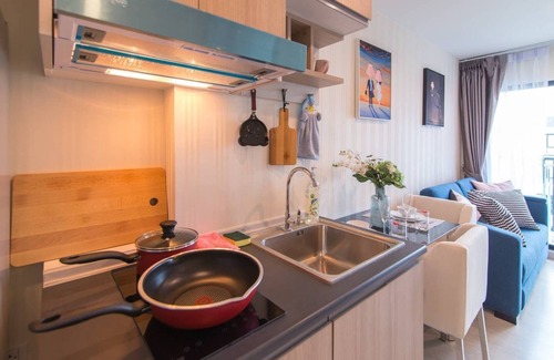 Khlong Toei Condo | Best for 2ppl! WIFI & POOL &GYM closed to BTS - Khet Khlong Toei