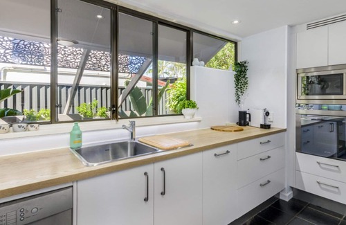 Bongaree House | Best Friends Beach House