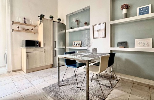 Stare Mesto Apartment | Best home away from home 5 min from Charles Bridge