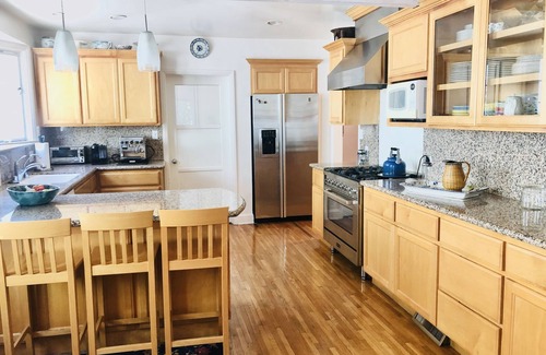 Westwood House | Best location Family house