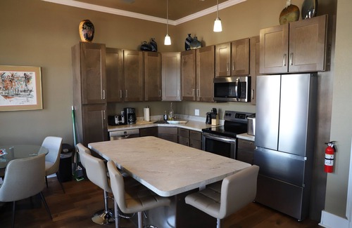 Jefferson Apartment | "BEST LOCATION in JEFFERSON"