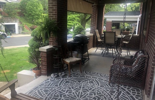 South Hills Apartment | Best Location & Neighborhood (2.5 to Downtown PGH)