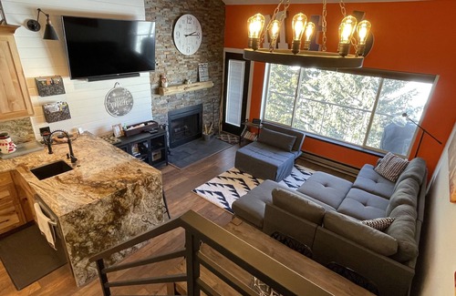 Brian Head Condo | BEST Location next to Giant Steps Ski Lift! FUN Cozy Condo!