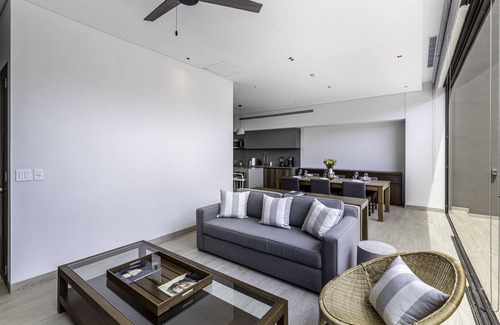 El Medano Ejidal Apartment | Best Location Right in Cabo Marina l 8 Pax!