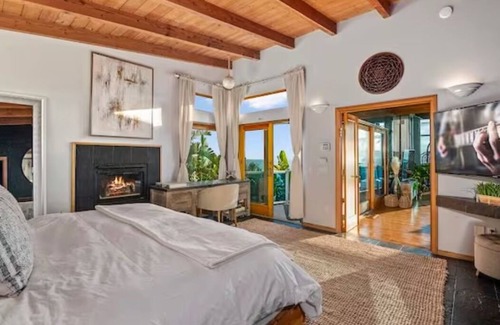 Point Loma House | Best Ocean View in SD! Oceanfront Sunset Villa