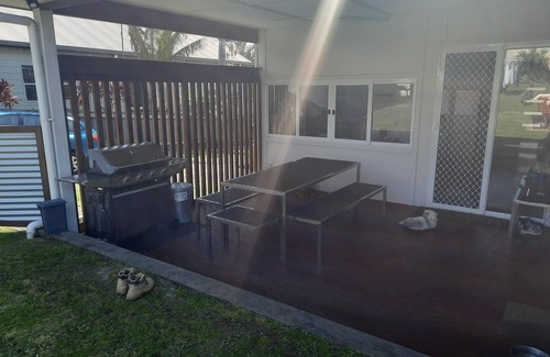 Swansea House | Best of both worlds-beach and lake
