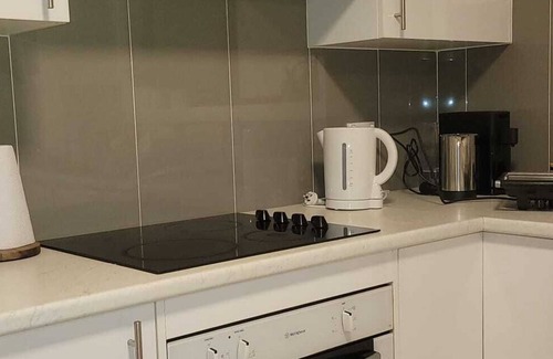Woollamia House | Best of both worlds- Country and Sea
