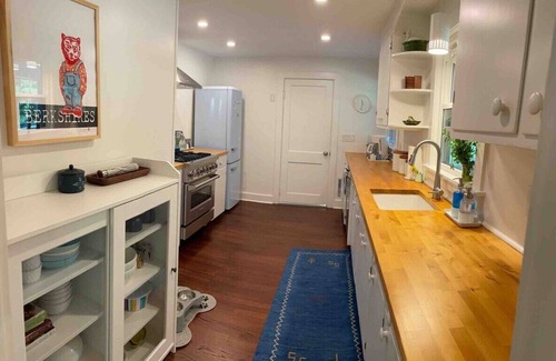 Egremont House | Best of the Berkshires + Hot Tub by Evergreen Home